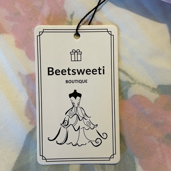 Top - Picture 9 of 11